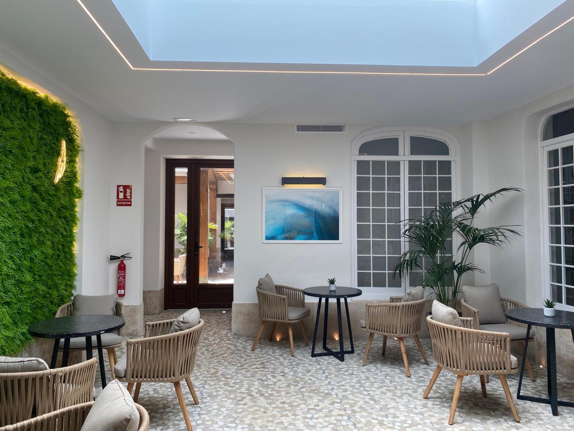 Ibsen Almagro Apartment Exterior photo